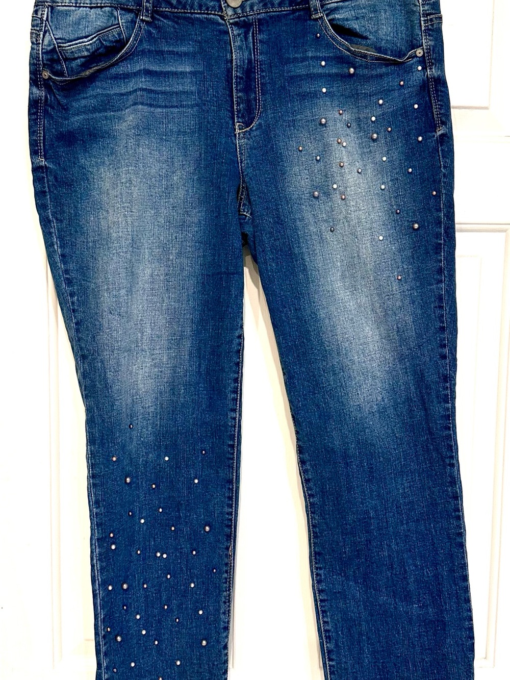 Democracy Flex-Ellent Mid-Rise Capri Jeans – Size 16
